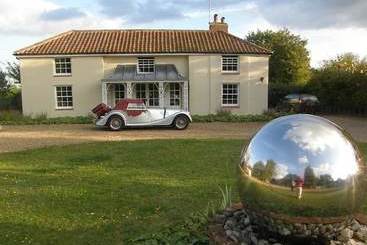 住宿加早餐  Mill House