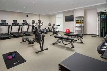 هتل Home2 Suites By Hilton Asheville Biltmore Village