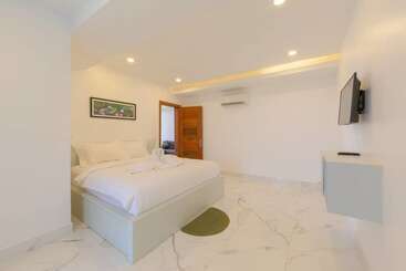 Ly Residence Suite & Apartment