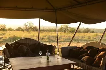 Hotelli Kananga Special Tented Camp