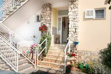 Apartamenty turystyczne Apartments Nada 354