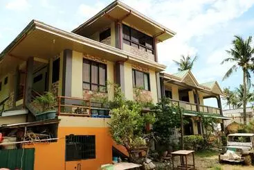 Joan Beach Resort
