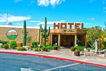 Gold Canyon Golf Resort