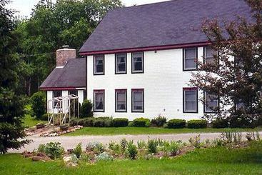 Отель Frog's Leap Inn