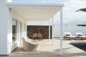 아파트호텔 Alava Suites