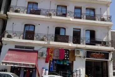 هتل Nazel El Yassamine