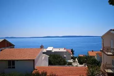Turist apartmanları Apartments Martinić 1839