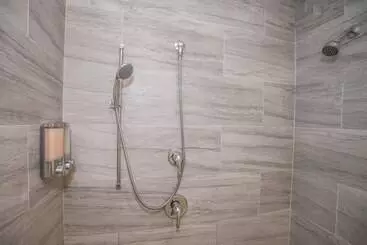 Huoneisto New 4 Bed 2 Full Bath Condo Near Back Bay