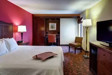 Отель Hampton Inn Chambersburg