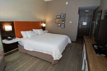 בית מלון כפרי Hampton Inn Summersville