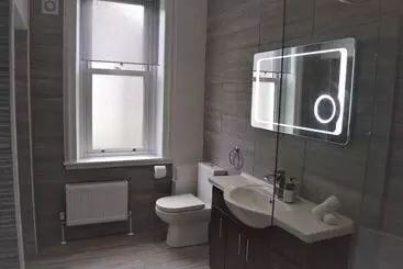 Majatalo Woodlyn Guest House