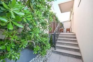 آپارتمانهای توریستها Sunshine Apartments In Baska Voda