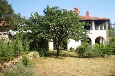 ツーリストアパートメント Apartment Villa Gasparini