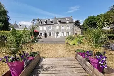 Hotelli Camping Du Manoir De Penn Ar Ster