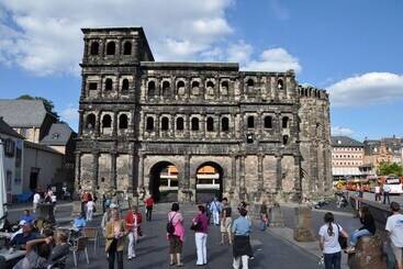 דירות לתיירים Stadtnest Trier