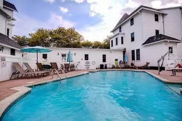 Отель The Hewitt Wellington