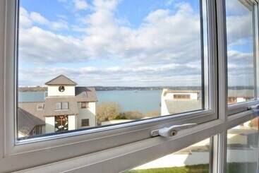 Turistihuoneistot Cosy Dragon @pembrokeshire