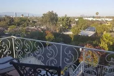 Turistihuoneistot Great 2 Floor House In Beverly Wood