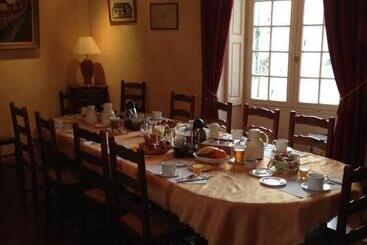 مبيت وإفطار Manoir De Chaix