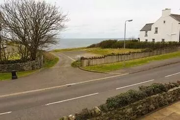 آپارتمان‌های توریست‌ها Coastal View