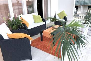 Apartment With 3 Bedrooms In Novigrad, With Enclosed Garden And Wifi  400 M From The Beach