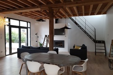 茅舍 Le Gîte De Noras