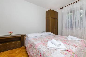 Turista apartmanok Apartment Jordan