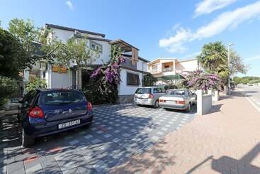 Apartamenty turystyczne Apartments Ante