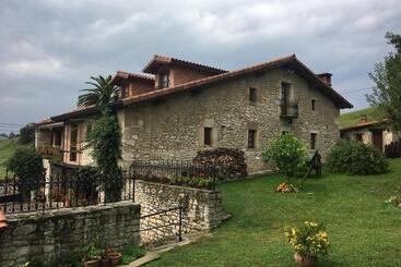 Pensiune Casa Los Laureles