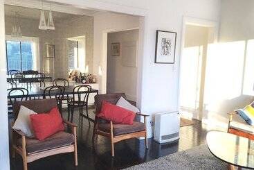 ツーリストアパートメント Stunning Harbour Views H325