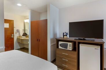 ホテル Best Western Plus South Hill Inn