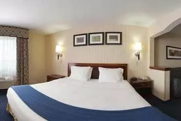 Holiday Inn Express Hotel & Suites Wabash, An Ihg