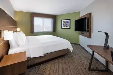 فندق Holiday Inn Express & Suites Colorado Springs Airport, An Ihg