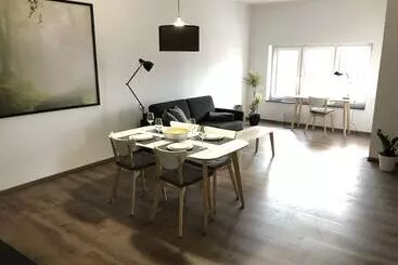 Turistihuoneistot Ferienwohnung Kirschholz