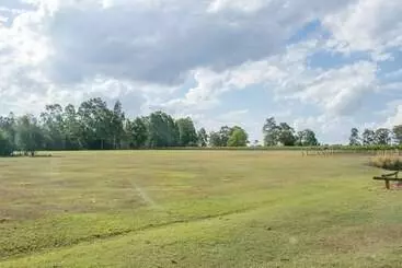 ツーリストアパートメント Ironstone Estate