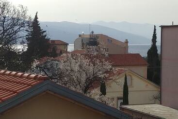 ツーリストアパートメント V&a Vacation Apartment