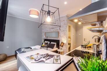 관광객 아파트 Adria Square Studios