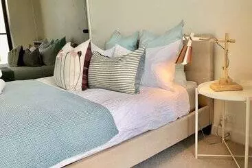 آپارتمان‌های توریست‌ها Deluxe And Brand New Lakeside Apartment