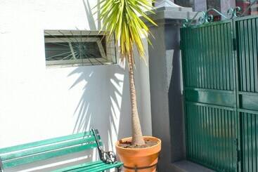 Apartaments turístics The House