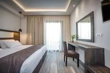 هتل Abaton Luxury Resort