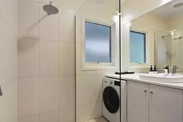 ツーリストアパートメント Jetty Road On The Beach