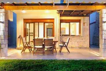 Turista apartmanok Angelikis Holiday House