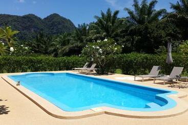 Отель Khao Sok Jasmine Garden Resort   Sha Certified