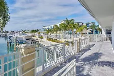 Hotelli Residence Inn St. Petersburg Tierra Verde