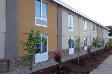 Hotel Baymont By Wyndham Kingston Plymouth Bay