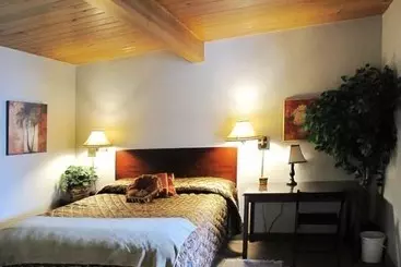 酒店 Hudson Manor Inn