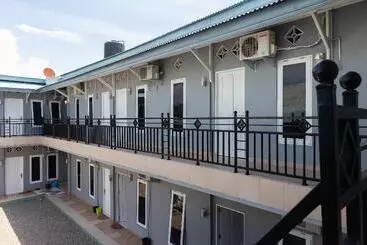 ホテル Spot On 2063 Bethania Residence