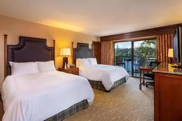 Hotelli Lake Arrowhead Resort & Spa