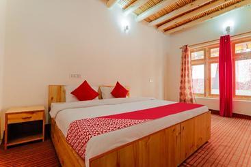 Hotel Choszin Guest House By Oyo Rooms