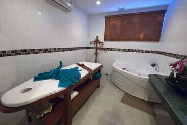 هتل Rk Riverside Resort & Spa